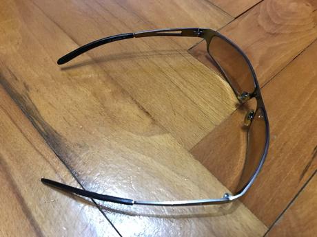 Retro bledé slnečné okuliare,