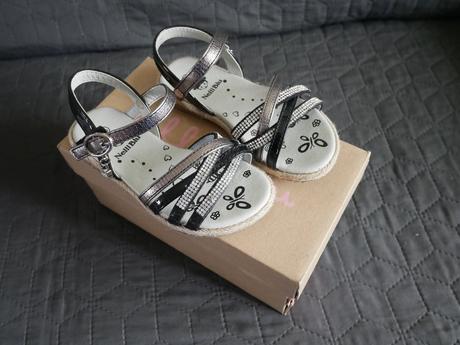 Krasne sandalky s krystalikmi, nelli blu,25
