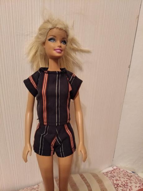 Oblečenie pre babiku typu barbie,