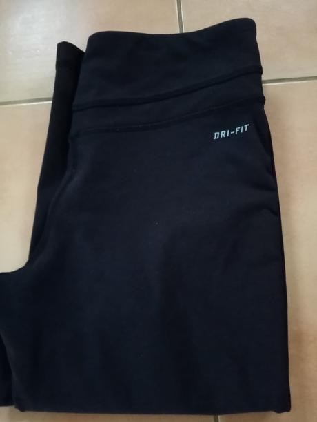 Dámske športové legíny zn. nike, nike,xs