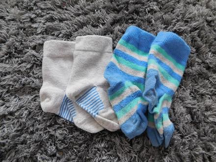 Ponožky 3-6m., 17