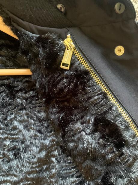 Stylova parka guess, guess,xs