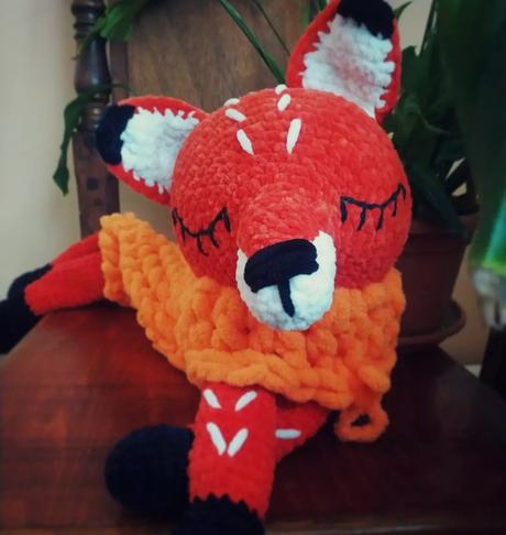 Háčkovaný pyžamožrút, 