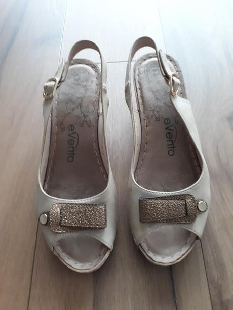 Kožené sandálky, 41