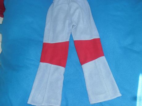 Flisove červenomodre športove nohavice, 128