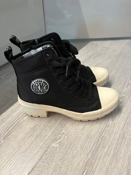 Topanky kotnicky, dkny,38