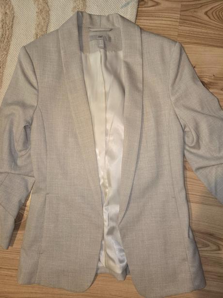 Kostým h&m veľ. xs, h&m,xs