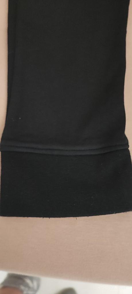 Tepláky, domyos,122