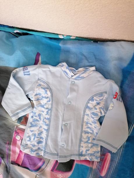 Mikiny a tričká, 68–80