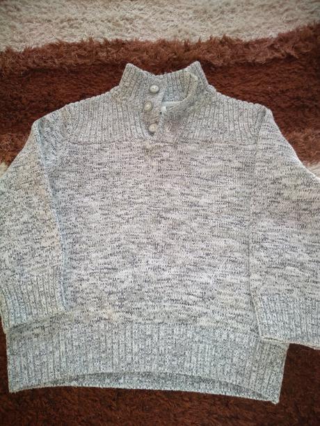 Sveter, palomino,104