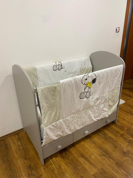 Predám detskú postieľku, šírka (cm): 60,dĺžka (cm): 120