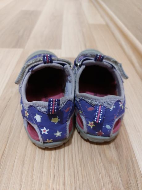 Detské športové sandálky, 27