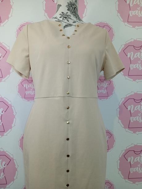 Béžové šaty s gombíkmi, l