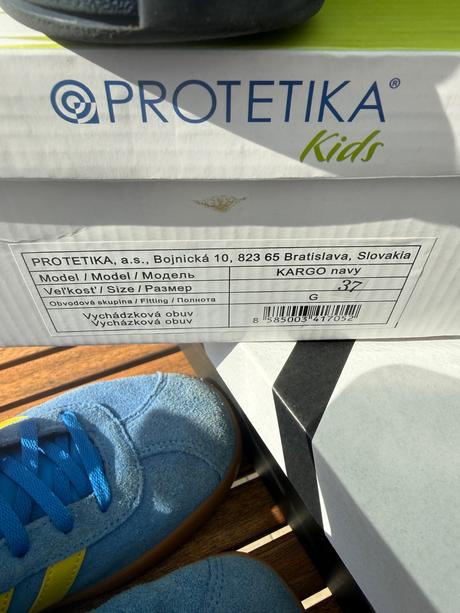 Topanky, protetika,37