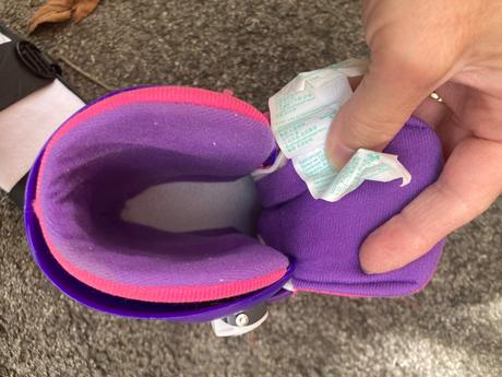 Dievčenské kolieskové ,polohovateľné korčule, 19