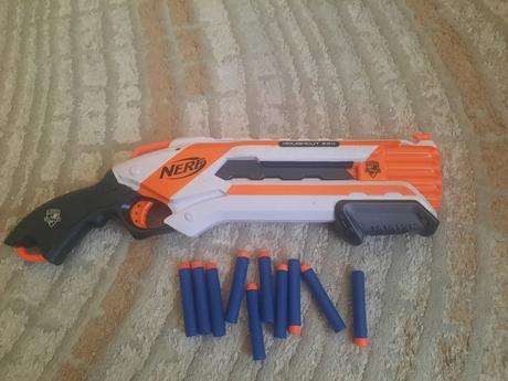 Nerf roughcut 2x4, 