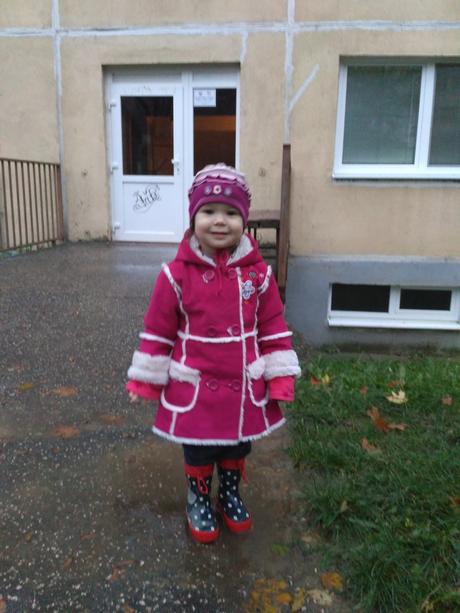 Malinový kabátik s kožušinkou, f&f,80