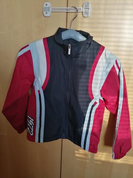 Bunda šušťáková, 134