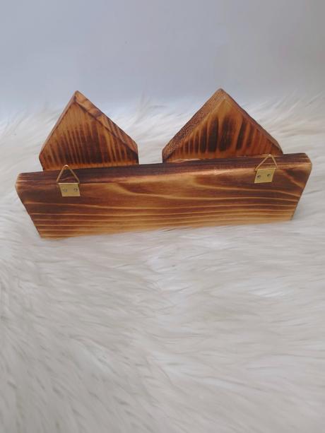 Drevený vešiak na kľúče, 