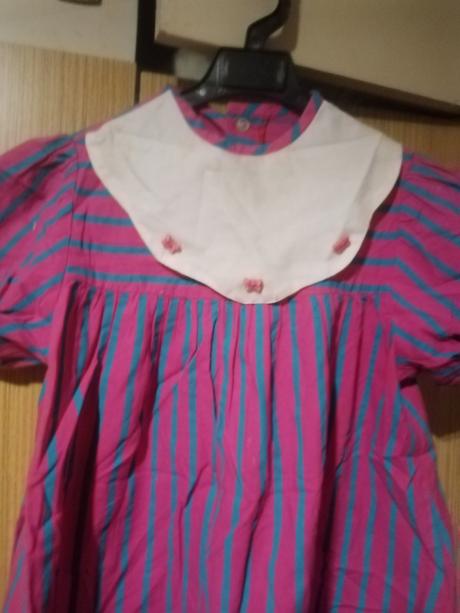 Dievčenske šaty, 104