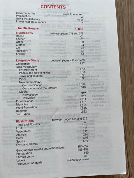 Macmillan essential dictionary,