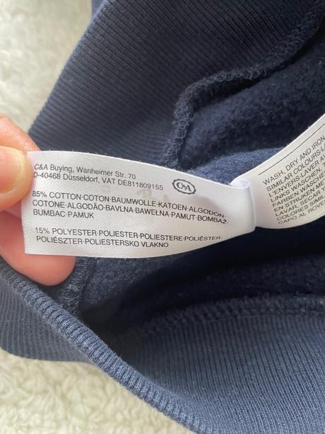 Tmavomodra mikina zimne dinosaury, c&a,98