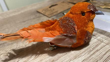 Dekorácia zlaté pierka a vtáčik, 