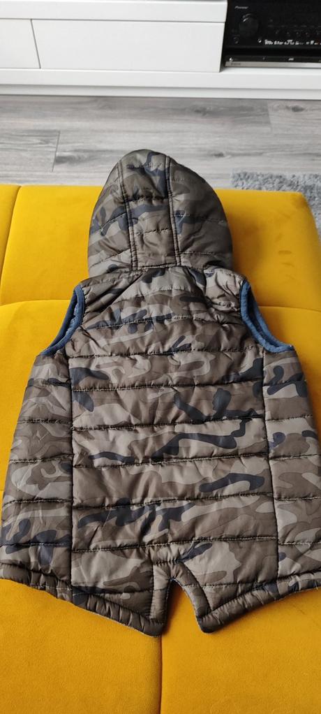 Maskáčová chlapčenská vesta, f&f,98