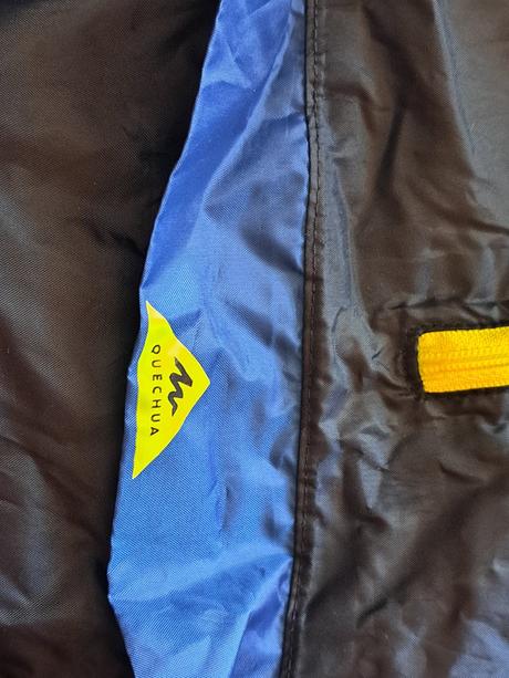 Pršíplášť, quechua,152