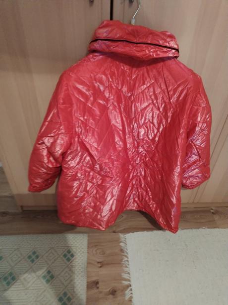 Predám bundu červenú, age,xxxl