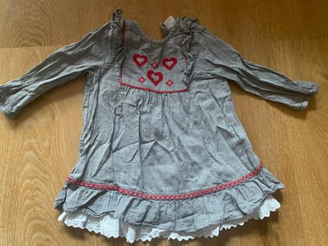 Krasne satky, lindex,74