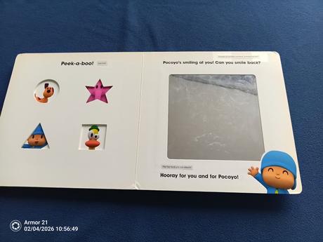 Pocoyo time to play board book, 