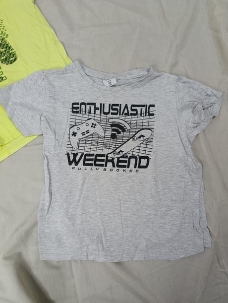 Y.f.k. set dvoch chlapčenských tričiek, 128