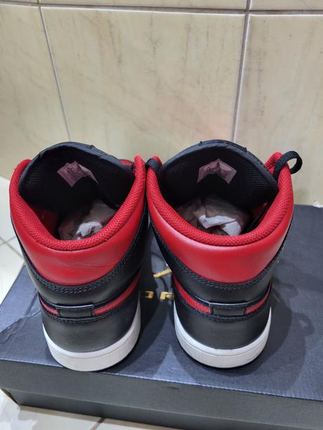 Tenisky jordan, nike,42