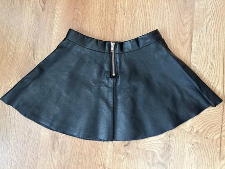 Koženková sukňa, h&m,104