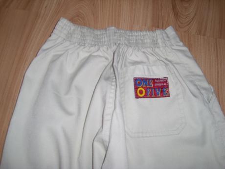 Svetlé nohavice, 122