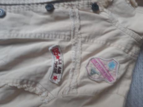 Krásna tenká bunda, s