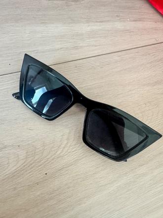 Slnecne okuliare,