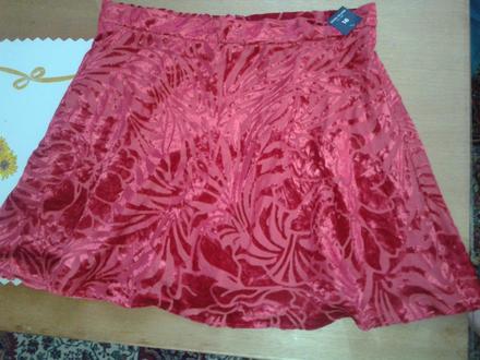 Spoločenská sukňa, 42