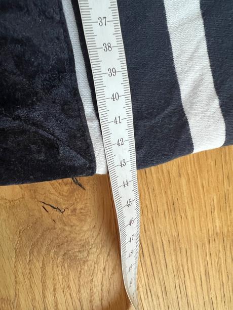 Latkova taska so zipsom, 