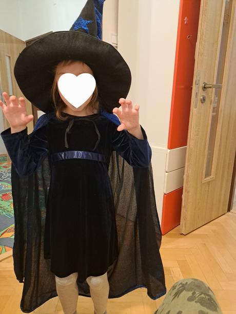 Kostym čarodejnice,hvezdarky 110/116, 