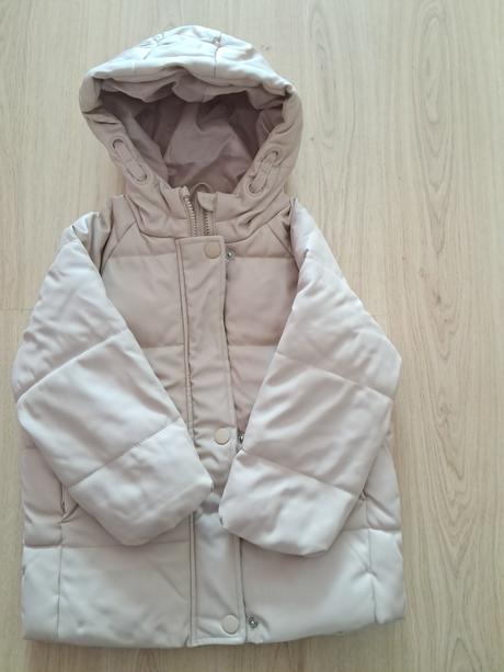 Dievcenska vetrovka, reserved,116