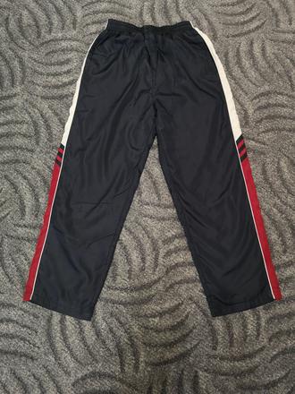 Športové nohavice, 146