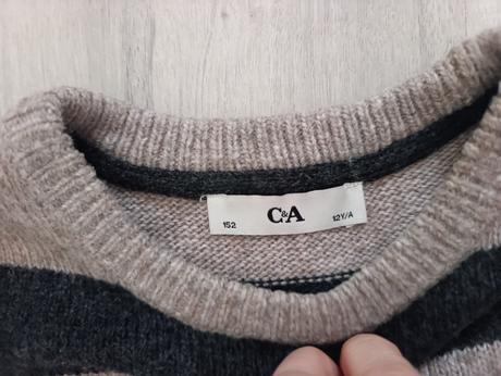 Pásikavý sveter, c&a,152