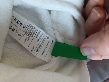 Beneton ciapka, benetton,62