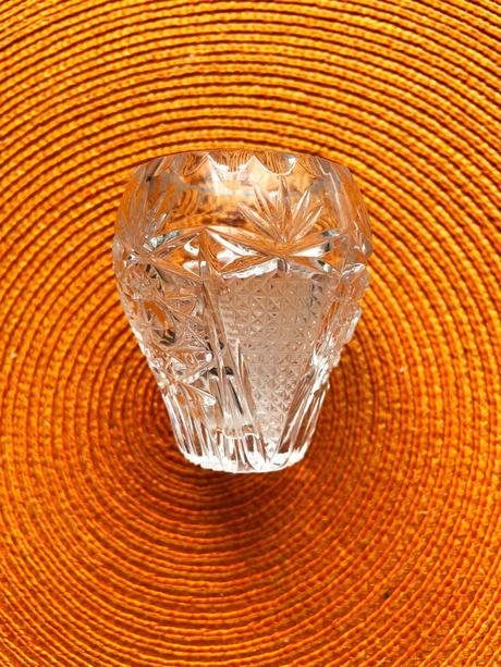 Mini kryštálová váza,