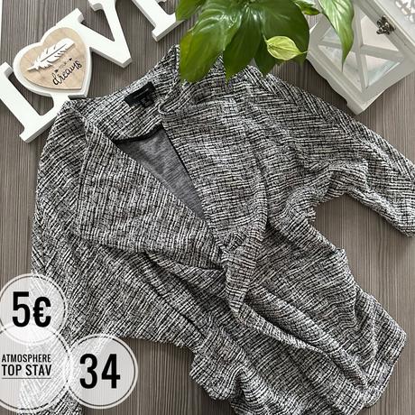 Kardigan, atmosphere,s