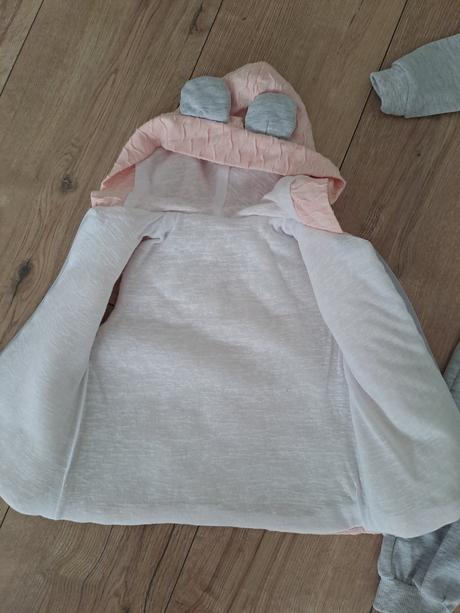 Teplákova súprava, 86