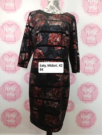 Zaujímavé šaty, 42