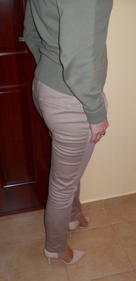 Balík oblečenia, s